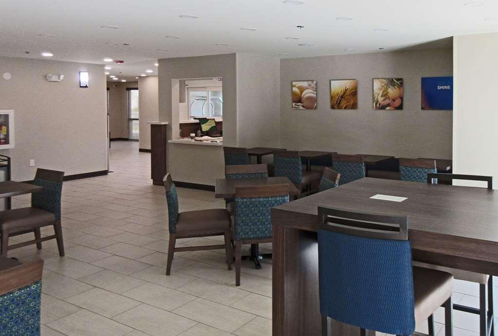 Comfort Inn & Suites Brunswick Εξωτερικό φωτογραφία