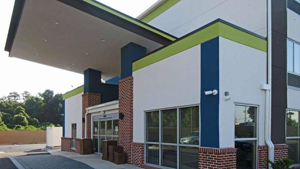 Comfort Inn & Suites Brunswick Εξωτερικό φωτογραφία