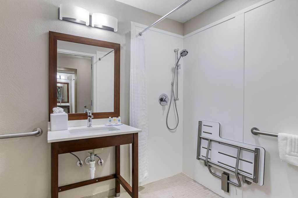 Comfort Inn & Suites Brunswick Δωμάτιο φωτογραφία