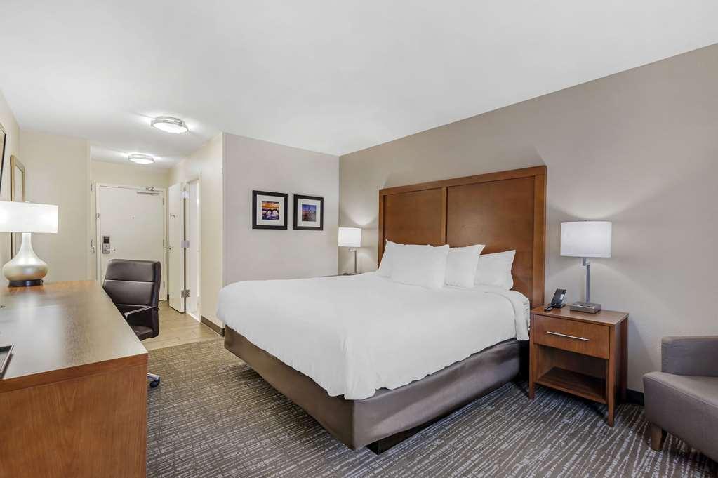Comfort Inn & Suites Brunswick Δωμάτιο φωτογραφία