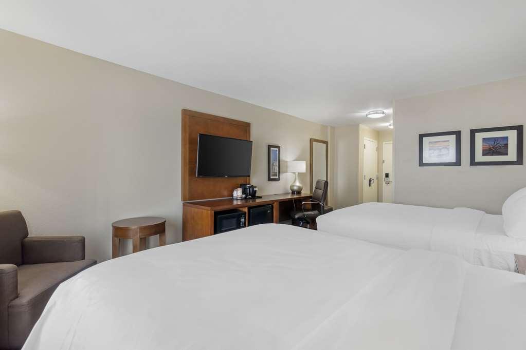 Comfort Inn & Suites Brunswick Δωμάτιο φωτογραφία