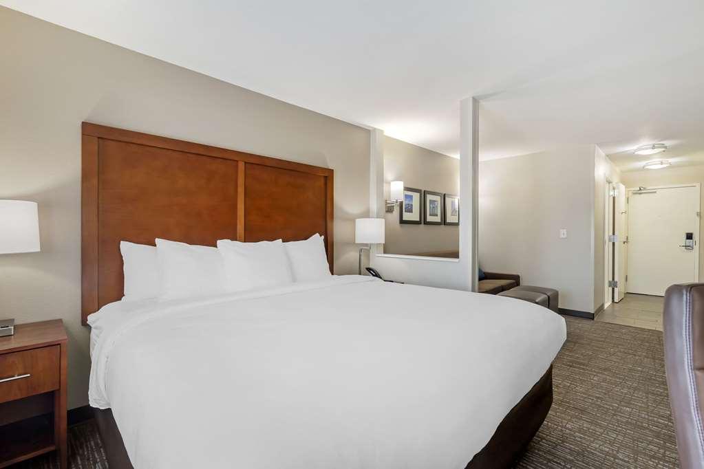 Comfort Inn & Suites Brunswick Δωμάτιο φωτογραφία