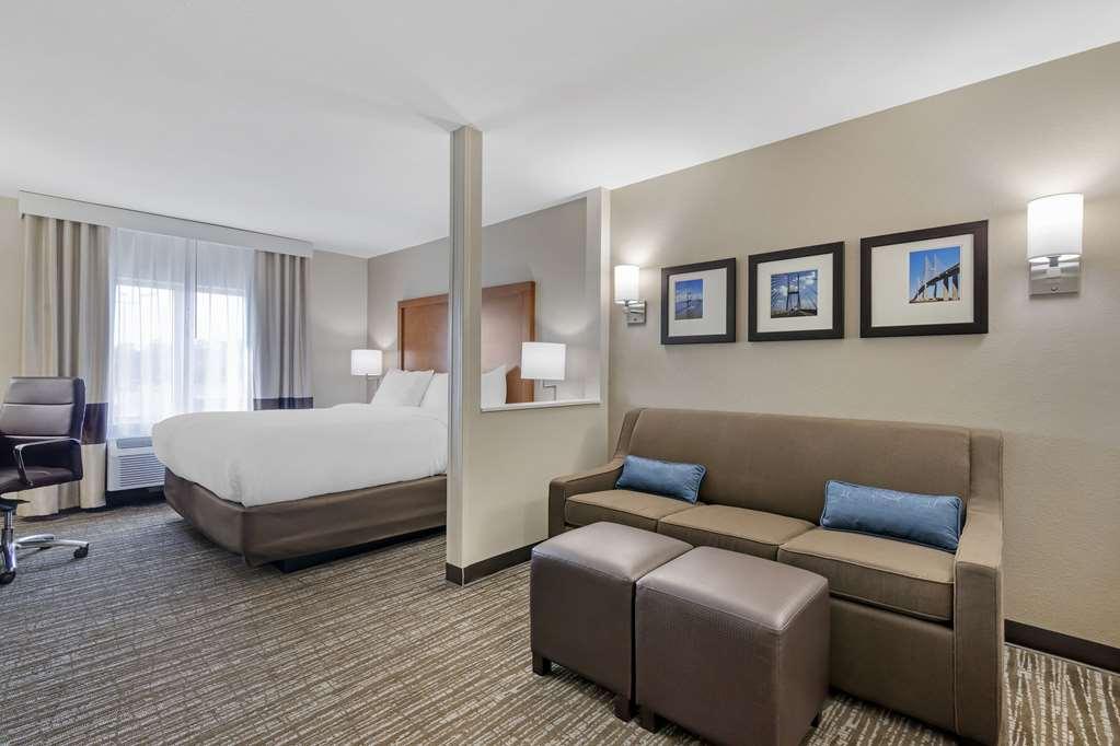 Comfort Inn & Suites Brunswick Δωμάτιο φωτογραφία