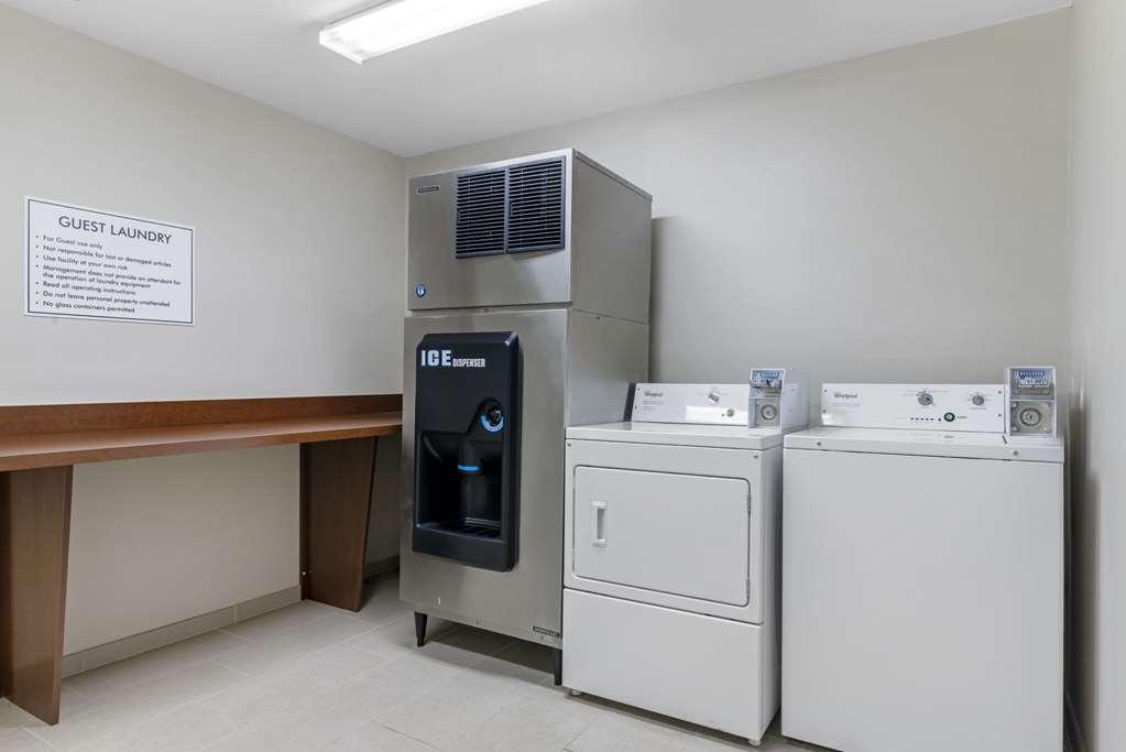 Comfort Inn & Suites Brunswick Ανέσεις φωτογραφία